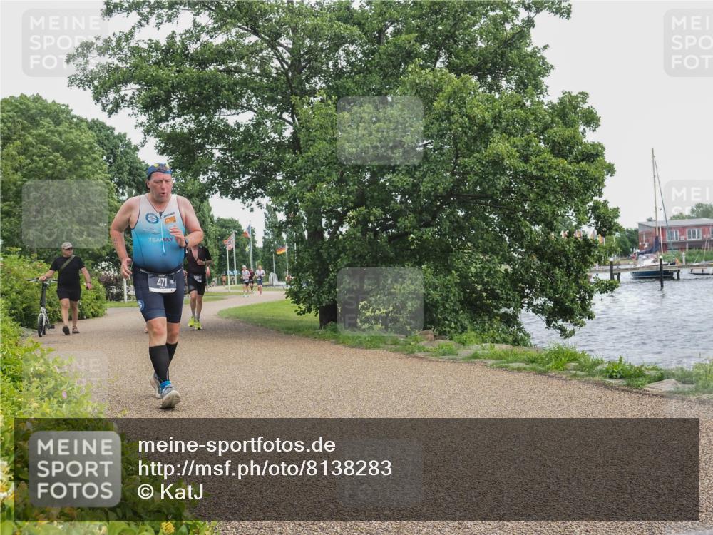 22.06.2025 - Viking Triathlon KatJ http://msf.ph/oto/8138283 22.06.2025 15:02:44 Laufen 471 meine-sportfotos.de