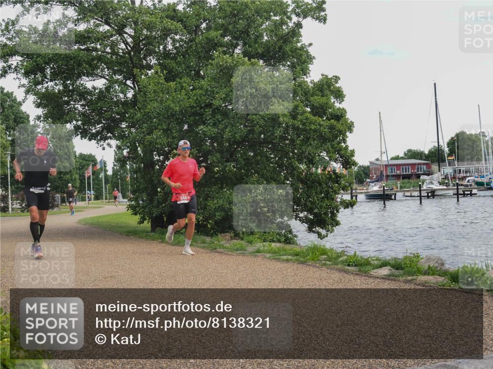 22.06.2025 - Viking Triathlon KatJ http://msf.ph/oto/8138321 22.06.2025 15:03:09 Laufen 548, 644 meine-sportfotos.de