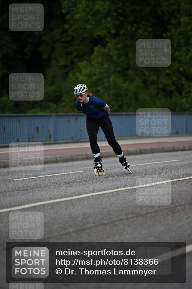 29.06.2025 - hella hamburg halbmarathon Dr. Thomas Lammeyer http://msf.ph/oto/8138366 29.06.2025 09:01:35 Kennedybrücke  meine-sportfotos.de