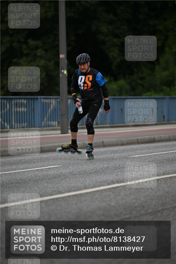 29.06.2025 - hella hamburg halbmarathon Dr. Thomas Lammeyer http://msf.ph/oto/8138427 29.06.2025 09:01:49 Kennedybrücke  meine-sportfotos.de