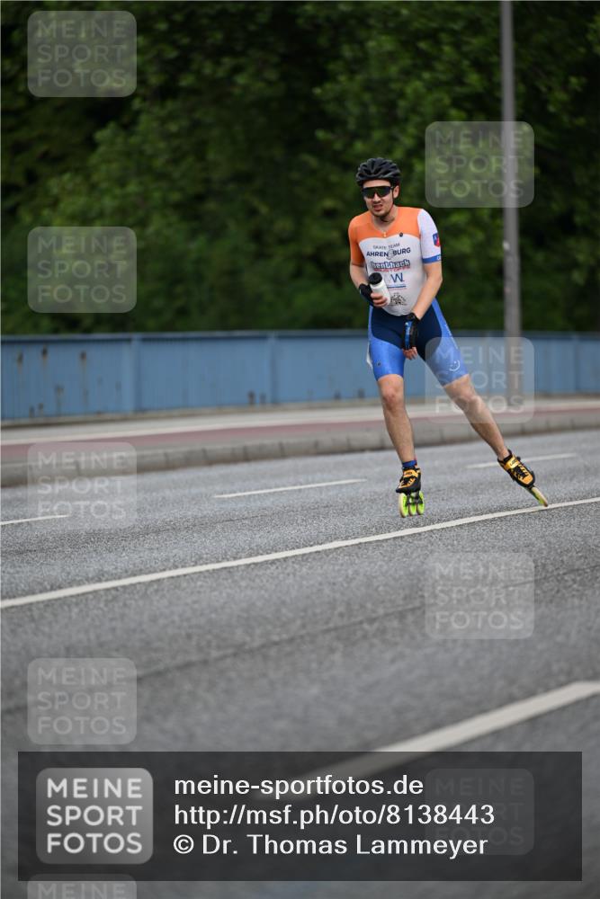 29.06.2025 - hella hamburg halbmarathon Dr. Thomas Lammeyer http://msf.ph/oto/8138443 29.06.2025 08:50:59 Kennedybrücke  meine-sportfotos.de