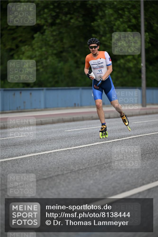 29.06.2025 - hella hamburg halbmarathon Dr. Thomas Lammeyer http://msf.ph/oto/8138444 29.06.2025 08:50:59 Kennedybrücke  meine-sportfotos.de