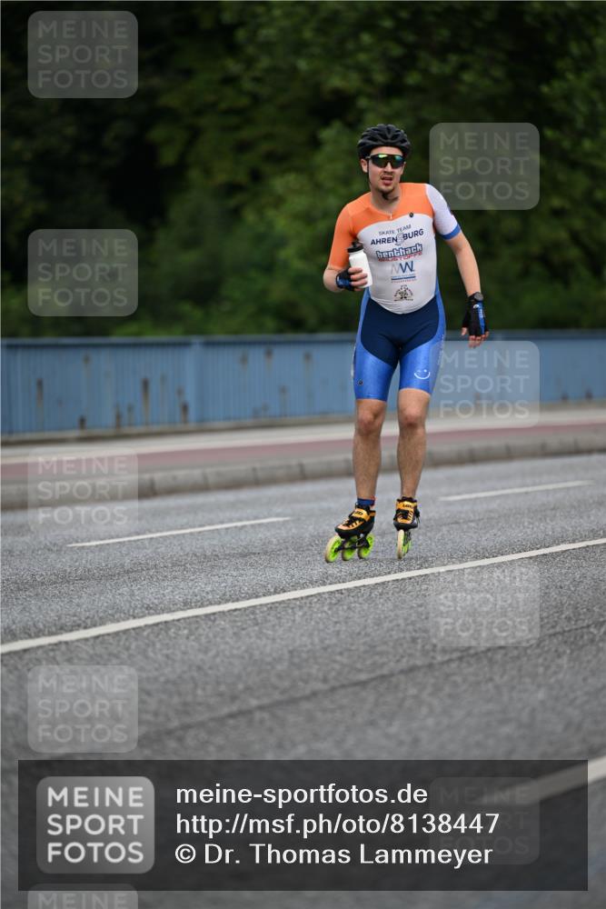 29.06.2025 - hella hamburg halbmarathon Dr. Thomas Lammeyer http://msf.ph/oto/8138447 29.06.2025 08:51:00 Kennedybrücke  meine-sportfotos.de