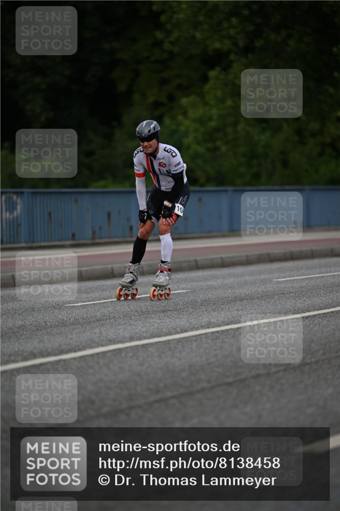 29.06.2025 - hella hamburg halbmarathon Dr. Thomas Lammeyer http://msf.ph/oto/8138458 29.06.2025 09:01:54 Kennedybrücke  meine-sportfotos.de
