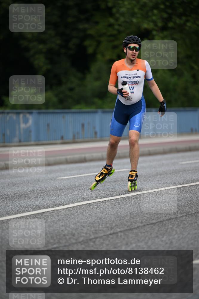 29.06.2025 - hella hamburg halbmarathon Dr. Thomas Lammeyer http://msf.ph/oto/8138462 29.06.2025 08:51:00 Kennedybrücke  meine-sportfotos.de