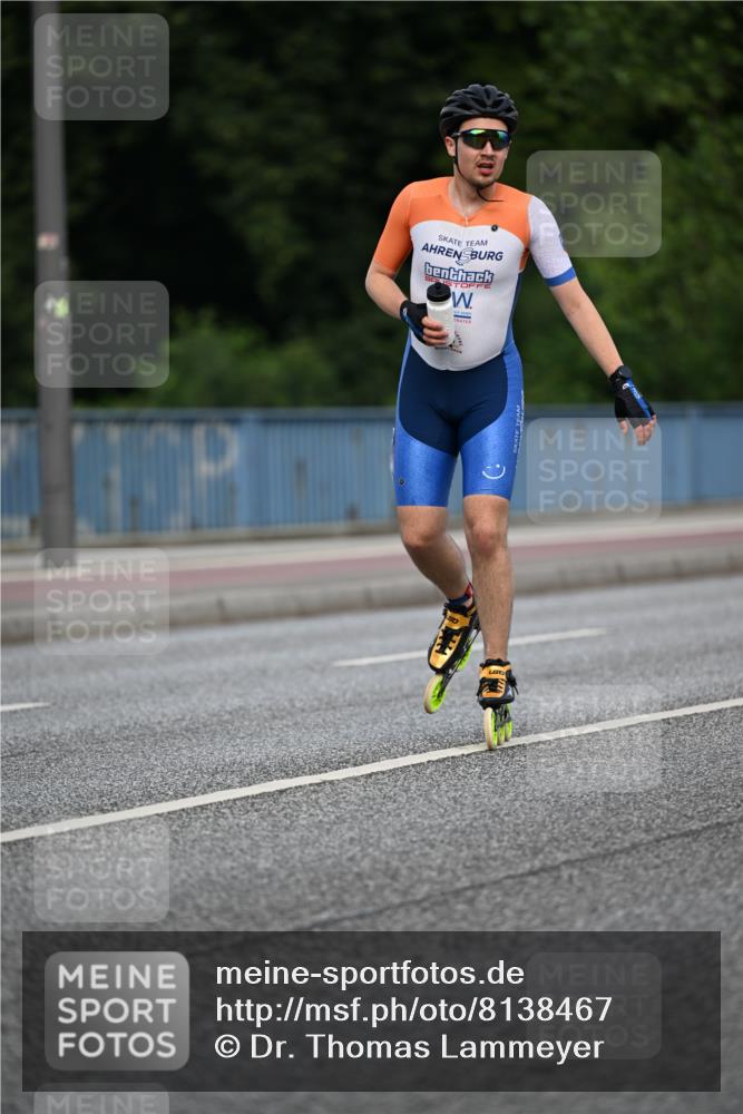 29.06.2025 - hella hamburg halbmarathon Dr. Thomas Lammeyer http://msf.ph/oto/8138467 29.06.2025 08:51:00 Kennedybrücke  meine-sportfotos.de