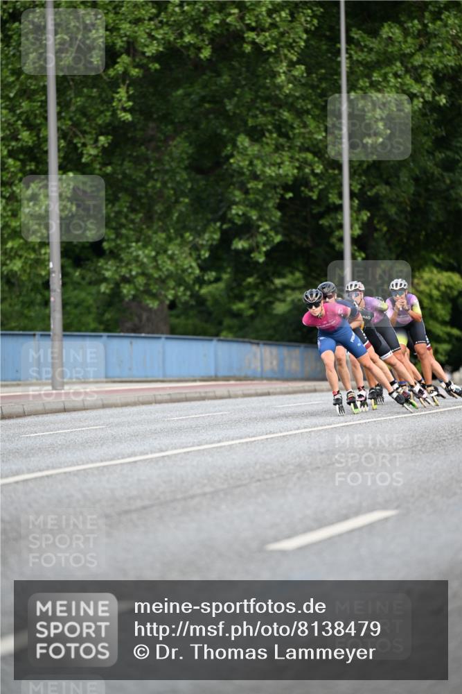 29.06.2025 - hella hamburg halbmarathon Dr. Thomas Lammeyer http://msf.ph/oto/8138479 29.06.2025 08:51:07 Kennedybrücke  meine-sportfotos.de