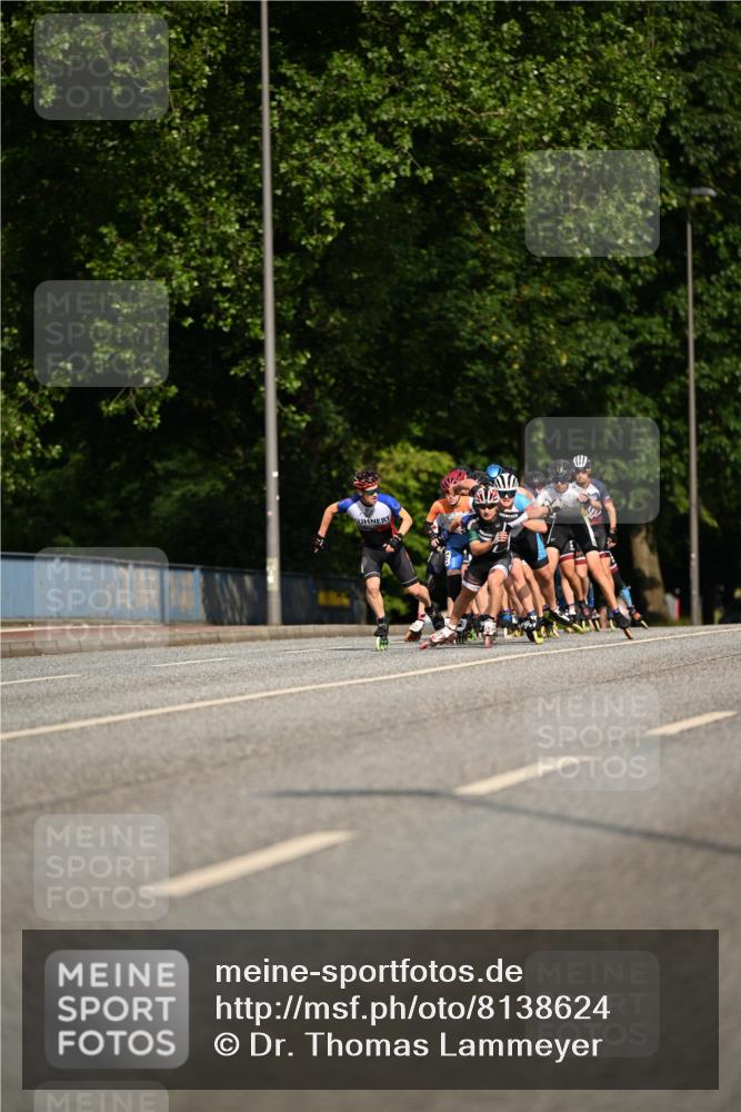 29.06.2025 - hella hamburg halbmarathon Dr. Thomas Lammeyer http://msf.ph/oto/8138624 29.06.2025 08:52:13 Kennedybrücke  meine-sportfotos.de