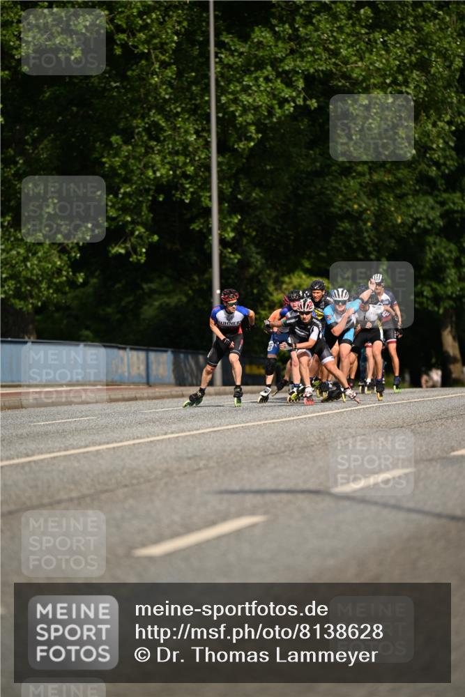 29.06.2025 - hella hamburg halbmarathon Dr. Thomas Lammeyer http://msf.ph/oto/8138628 29.06.2025 08:52:13 Kennedybrücke  meine-sportfotos.de
