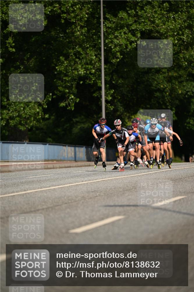 29.06.2025 - hella hamburg halbmarathon Dr. Thomas Lammeyer http://msf.ph/oto/8138632 29.06.2025 08:52:14 Kennedybrücke  meine-sportfotos.de