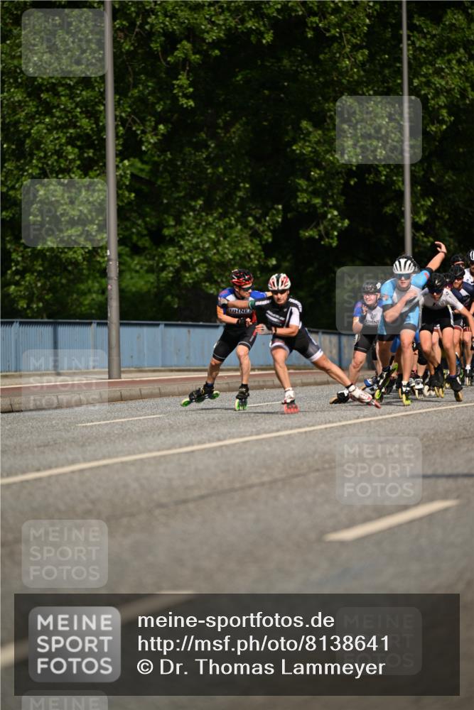 29.06.2025 - hella hamburg halbmarathon Dr. Thomas Lammeyer http://msf.ph/oto/8138641 29.06.2025 08:52:15 Kennedybrücke  meine-sportfotos.de