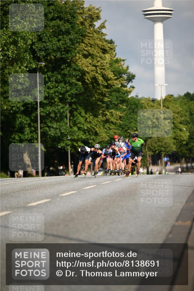 29.06.2025 - hella hamburg halbmarathon Dr. Thomas Lammeyer http://msf.ph/oto/8138691 29.06.2025 08:52:53 Kennedybrücke  meine-sportfotos.de