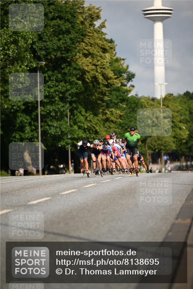 29.06.2025 - hella hamburg halbmarathon Dr. Thomas Lammeyer http://msf.ph/oto/8138695 29.06.2025 08:52:54 Kennedybrücke  meine-sportfotos.de