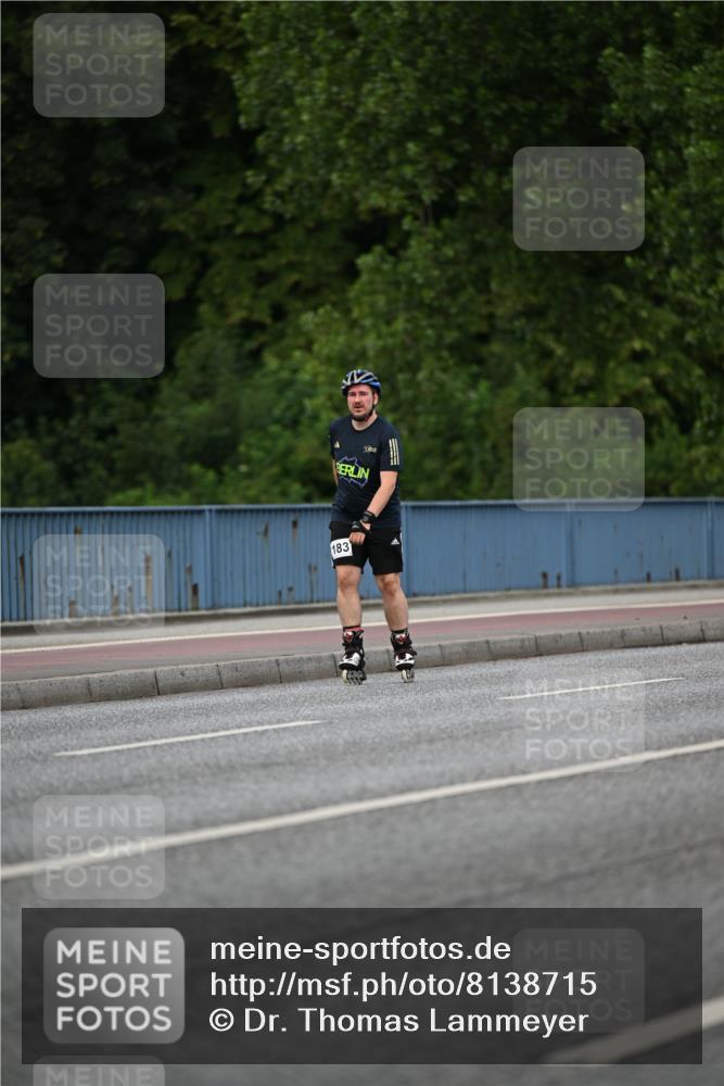 29.06.2025 - hella hamburg halbmarathon Dr. Thomas Lammeyer http://msf.ph/oto/8138715 29.06.2025 09:02:49 Kennedybrücke  meine-sportfotos.de