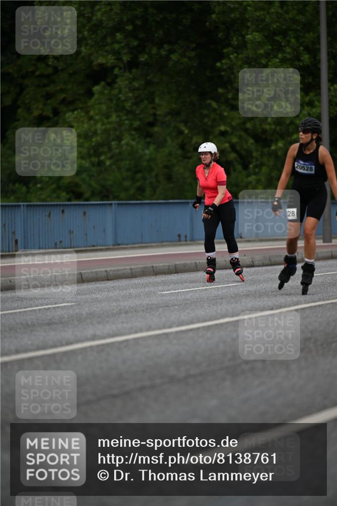 29.06.2025 - hella hamburg halbmarathon Dr. Thomas Lammeyer http://msf.ph/oto/8138761 29.06.2025 09:03:14 Kennedybrücke  meine-sportfotos.de