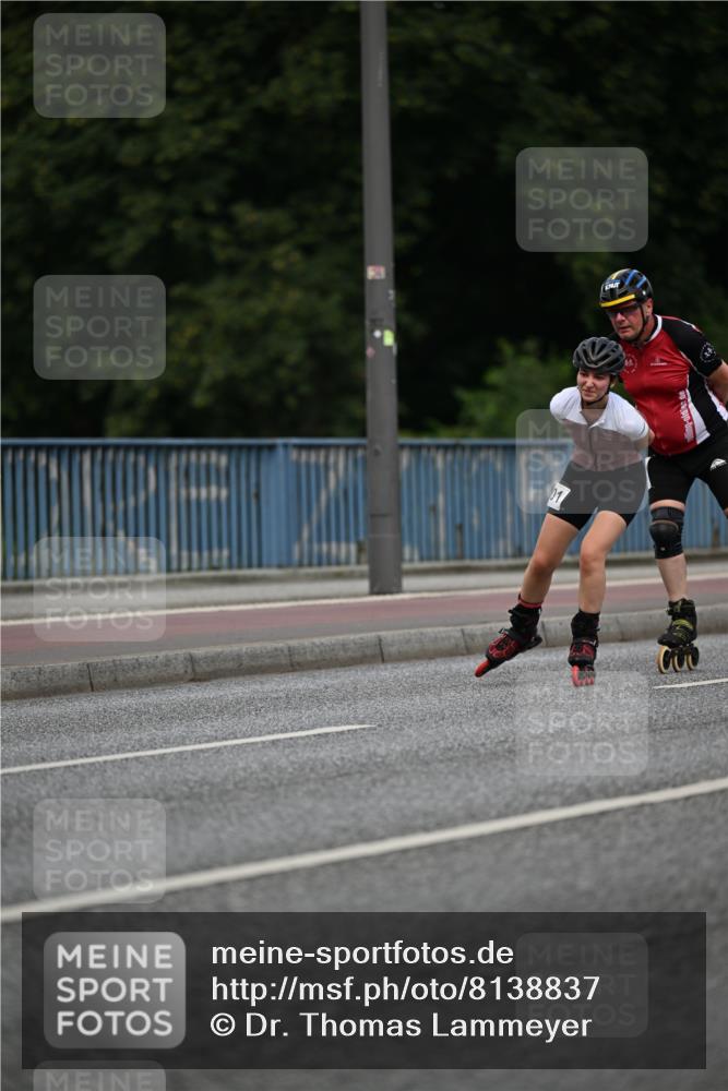 29.06.2025 - hella hamburg halbmarathon Dr. Thomas Lammeyer http://msf.ph/oto/8138837 29.06.2025 09:03:41 Kennedybrücke  meine-sportfotos.de