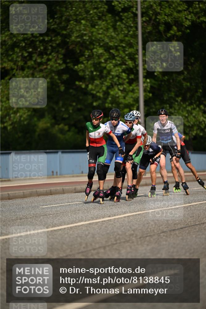 29.06.2025 - hella hamburg halbmarathon Dr. Thomas Lammeyer http://msf.ph/oto/8138845 29.06.2025 08:53:37 Kennedybrücke  meine-sportfotos.de