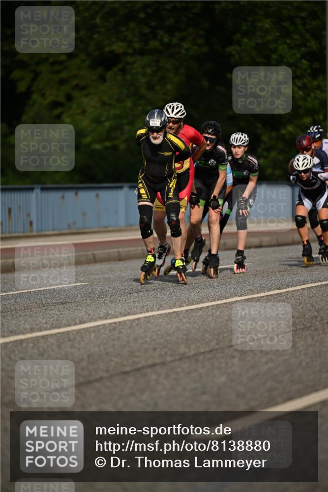 29.06.2025 - hella hamburg halbmarathon Dr. Thomas Lammeyer http://msf.ph/oto/8138880 29.06.2025 08:53:45 Kennedybrücke  meine-sportfotos.de