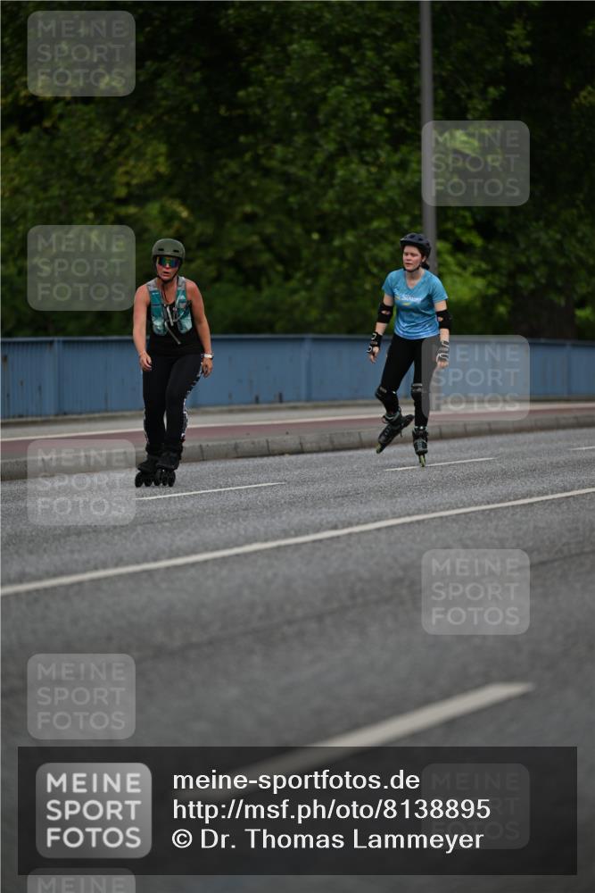 29.06.2025 - hella hamburg halbmarathon Dr. Thomas Lammeyer http://msf.ph/oto/8138895 29.06.2025 09:03:51 Kennedybrücke  meine-sportfotos.de