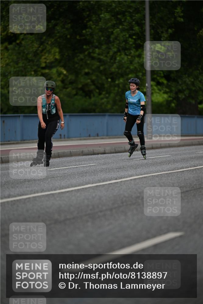 29.06.2025 - hella hamburg halbmarathon Dr. Thomas Lammeyer http://msf.ph/oto/8138897 29.06.2025 09:03:51 Kennedybrücke  meine-sportfotos.de