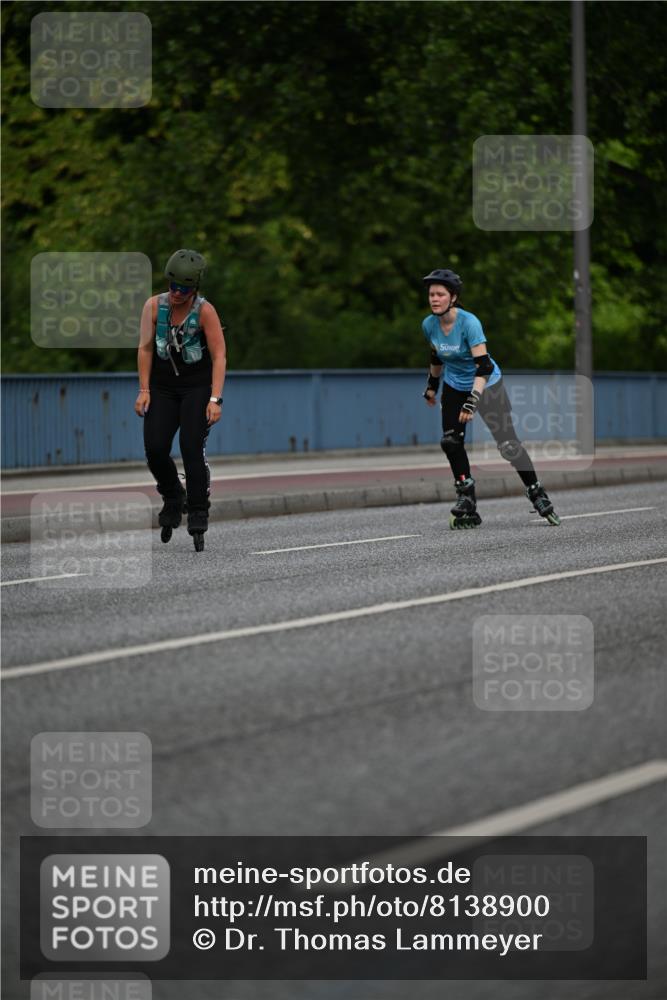 29.06.2025 - hella hamburg halbmarathon Dr. Thomas Lammeyer http://msf.ph/oto/8138900 29.06.2025 09:03:52 Kennedybrücke  meine-sportfotos.de