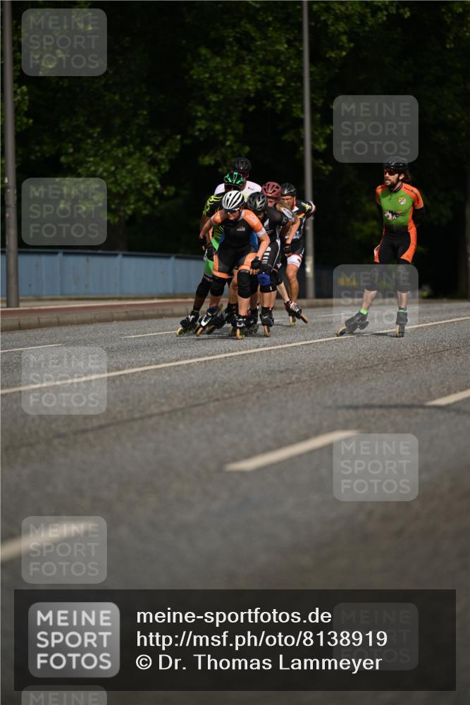 29.06.2025 - hella hamburg halbmarathon Dr. Thomas Lammeyer http://msf.ph/oto/8138919 29.06.2025 08:54:18 Kennedybrücke  meine-sportfotos.de