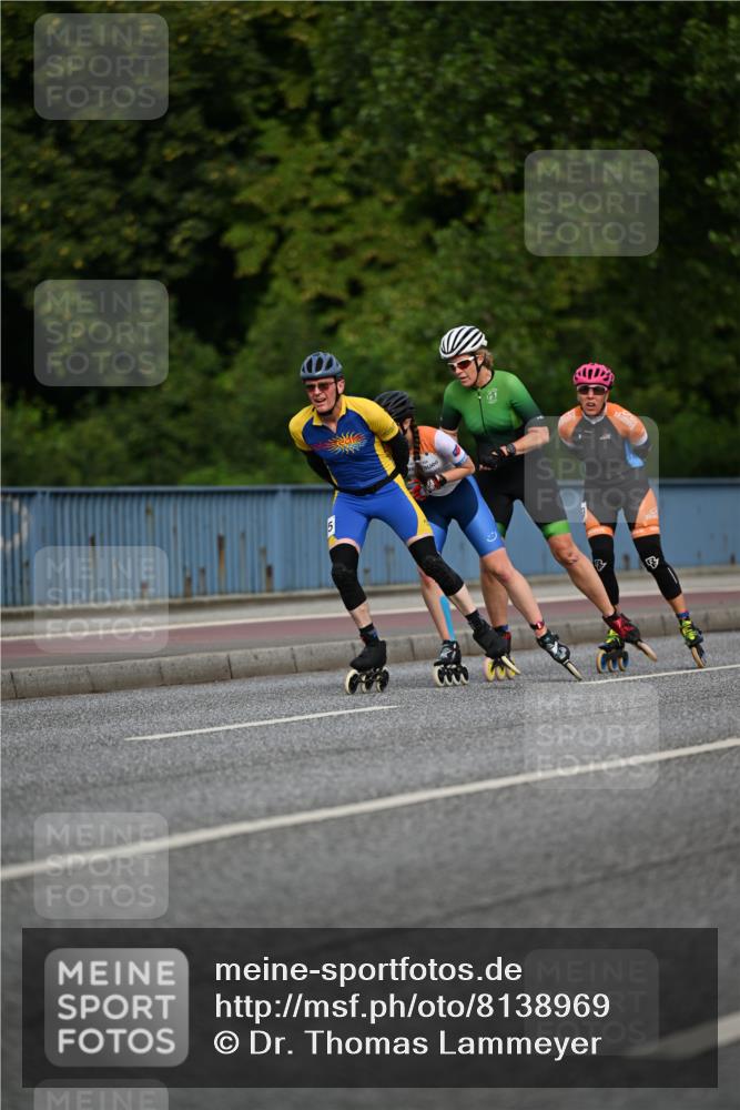29.06.2025 - hella hamburg halbmarathon Dr. Thomas Lammeyer http://msf.ph/oto/8138969 29.06.2025 08:54:56 Kennedybrücke  meine-sportfotos.de
