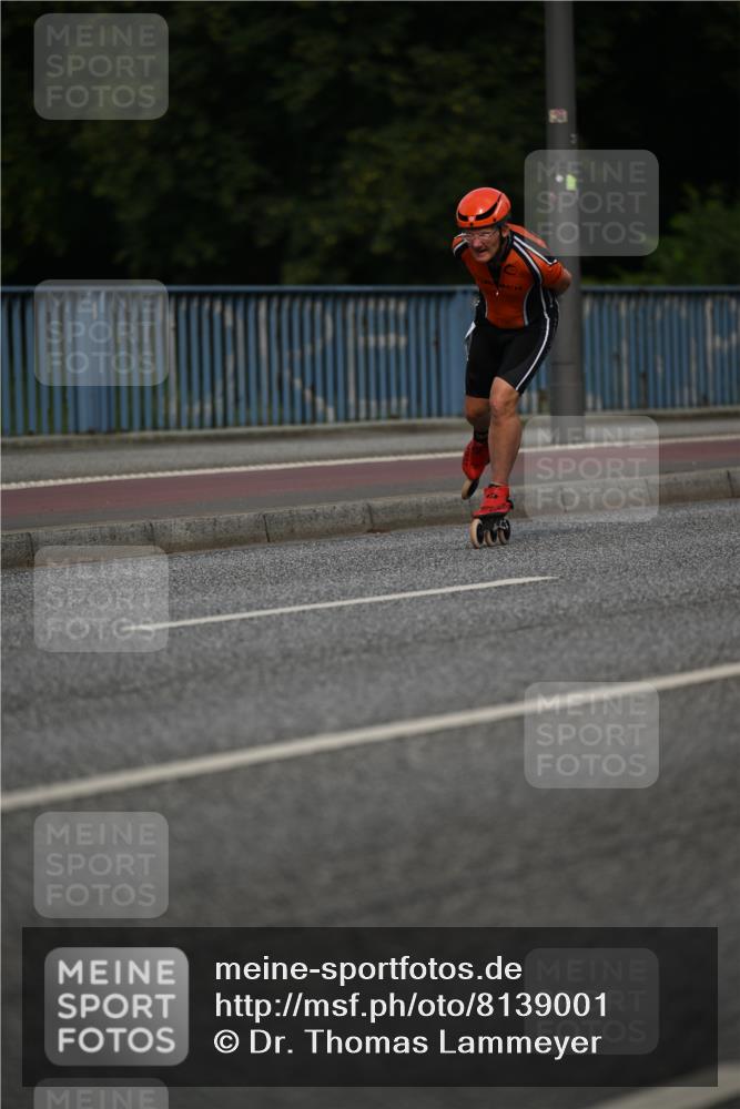 29.06.2025 - hella hamburg halbmarathon Dr. Thomas Lammeyer http://msf.ph/oto/8139001 29.06.2025 08:55:06 Kennedybrücke  meine-sportfotos.de