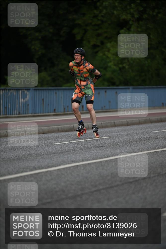 29.06.2025 - hella hamburg halbmarathon Dr. Thomas Lammeyer http://msf.ph/oto/8139026 29.06.2025 08:55:19 Kennedybrücke  meine-sportfotos.de