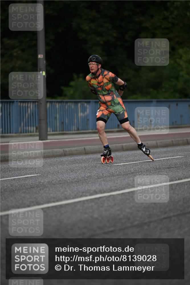 29.06.2025 - hella hamburg halbmarathon Dr. Thomas Lammeyer http://msf.ph/oto/8139028 29.06.2025 08:55:20 Kennedybrücke  meine-sportfotos.de