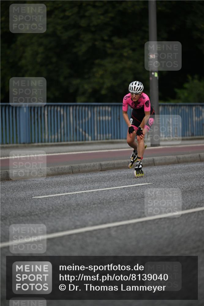 29.06.2025 - hella hamburg halbmarathon Dr. Thomas Lammeyer http://msf.ph/oto/8139040 29.06.2025 08:55:24 Kennedybrücke  meine-sportfotos.de