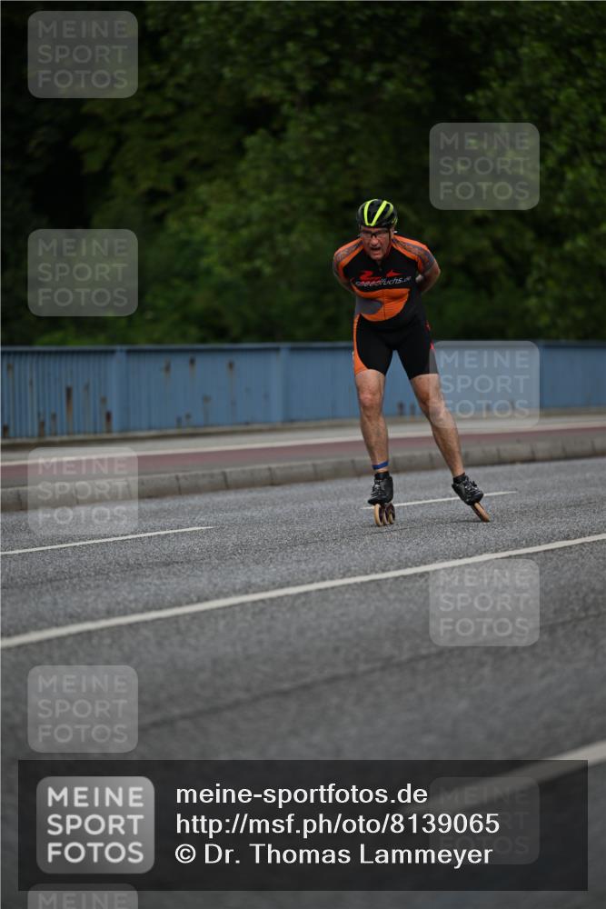 29.06.2025 - hella hamburg halbmarathon Dr. Thomas Lammeyer http://msf.ph/oto/8139065 29.06.2025 08:55:29 Kennedybrücke  meine-sportfotos.de