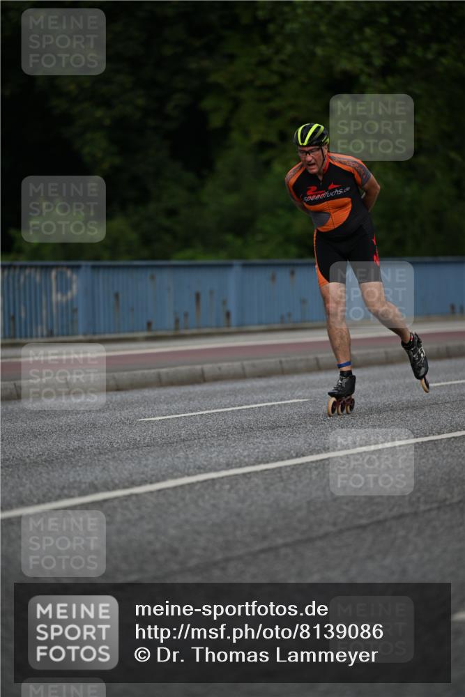 29.06.2025 - hella hamburg halbmarathon Dr. Thomas Lammeyer http://msf.ph/oto/8139086 29.06.2025 08:55:29 Kennedybrücke  meine-sportfotos.de
