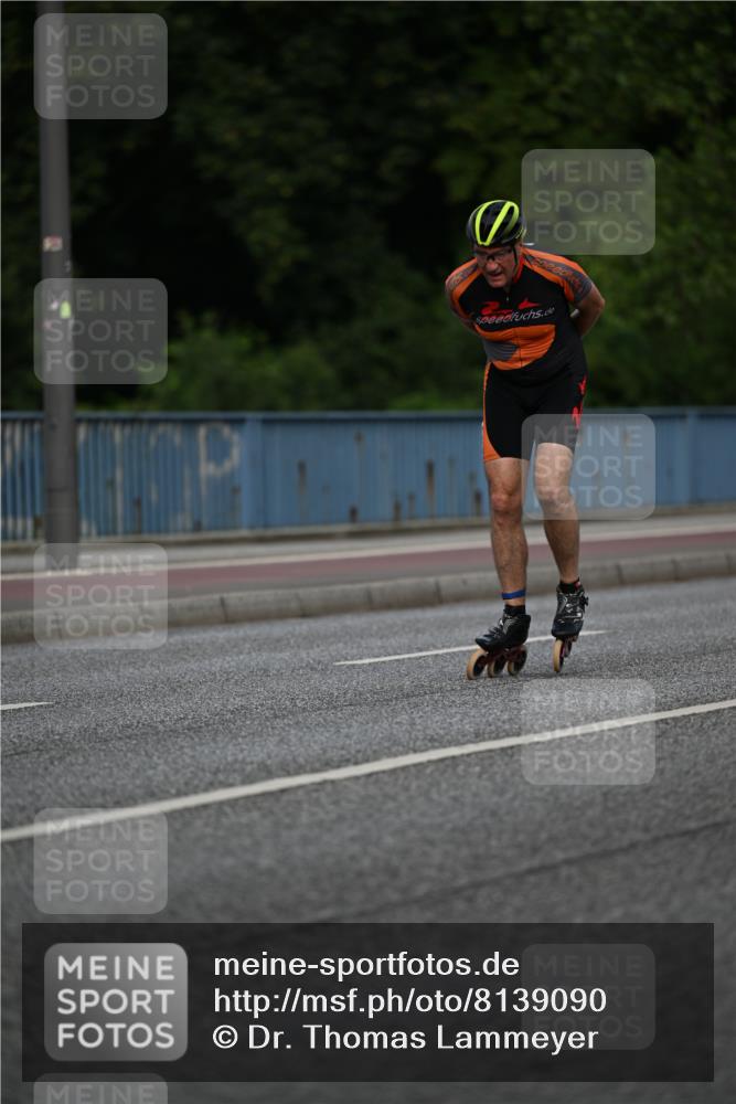 29.06.2025 - hella hamburg halbmarathon Dr. Thomas Lammeyer http://msf.ph/oto/8139090 29.06.2025 08:55:30 Kennedybrücke  meine-sportfotos.de