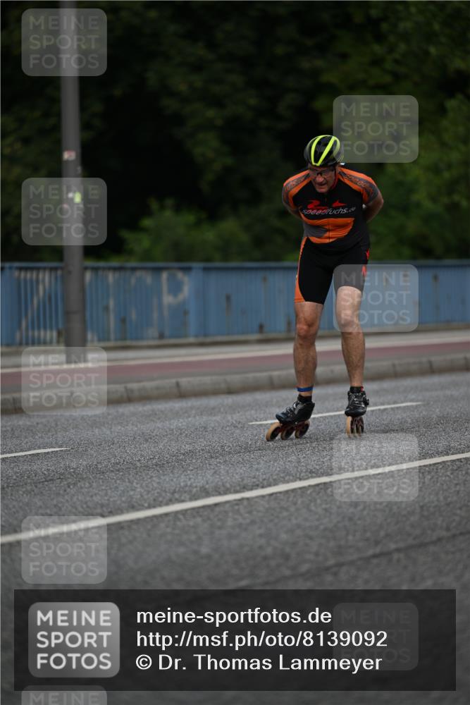 29.06.2025 - hella hamburg halbmarathon Dr. Thomas Lammeyer http://msf.ph/oto/8139092 29.06.2025 08:55:30 Kennedybrücke  meine-sportfotos.de