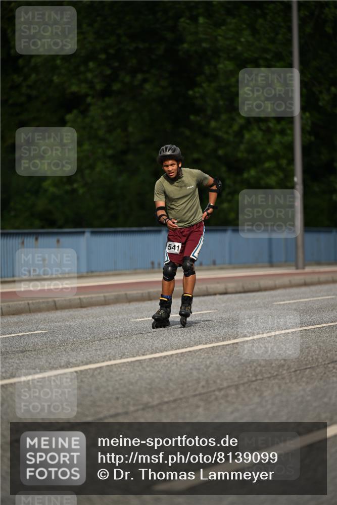 29.06.2025 - hella hamburg halbmarathon Dr. Thomas Lammeyer http://msf.ph/oto/8139099 29.06.2025 09:04:24 Kennedybrücke  meine-sportfotos.de