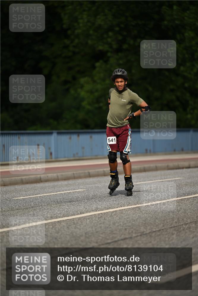 29.06.2025 - hella hamburg halbmarathon Dr. Thomas Lammeyer http://msf.ph/oto/8139104 29.06.2025 09:04:25 Kennedybrücke  meine-sportfotos.de