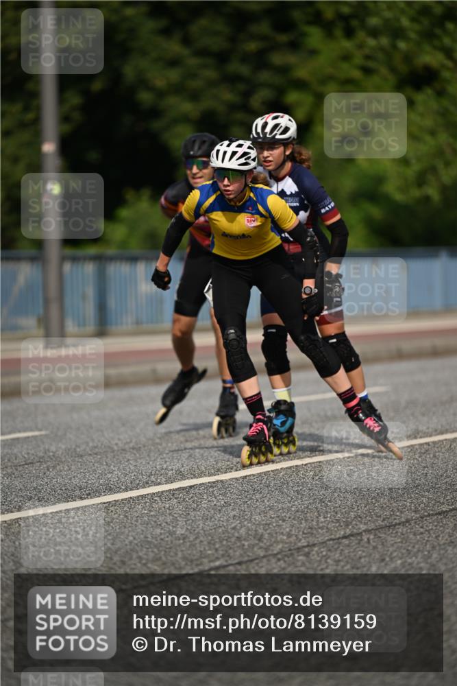 29.06.2025 - hella hamburg halbmarathon Dr. Thomas Lammeyer http://msf.ph/oto/8139159 29.06.2025 08:55:42 Kennedybrücke  meine-sportfotos.de