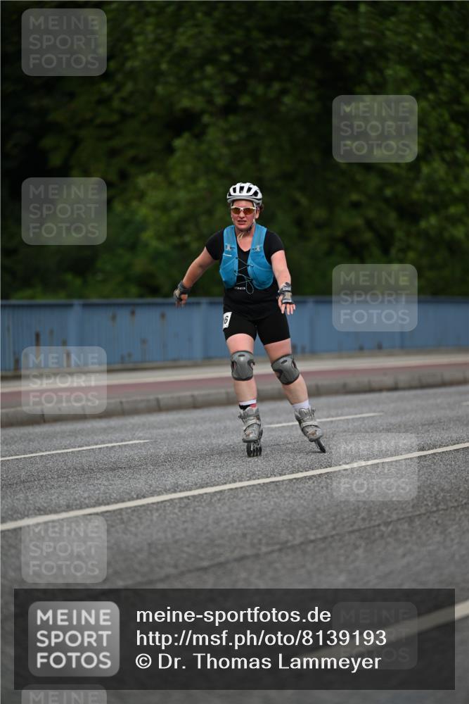 29.06.2025 - hella hamburg halbmarathon Dr. Thomas Lammeyer http://msf.ph/oto/8139193 29.06.2025 09:04:39 Kennedybrücke  meine-sportfotos.de