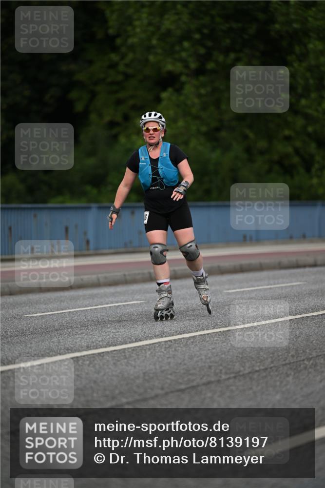 29.06.2025 - hella hamburg halbmarathon Dr. Thomas Lammeyer http://msf.ph/oto/8139197 29.06.2025 09:04:39 Kennedybrücke  meine-sportfotos.de