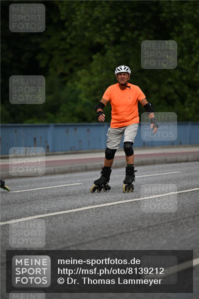 29.06.2025 - hella hamburg halbmarathon Dr. Thomas Lammeyer http://msf.ph/oto/8139212 29.06.2025 09:04:43 Kennedybrücke  meine-sportfotos.de