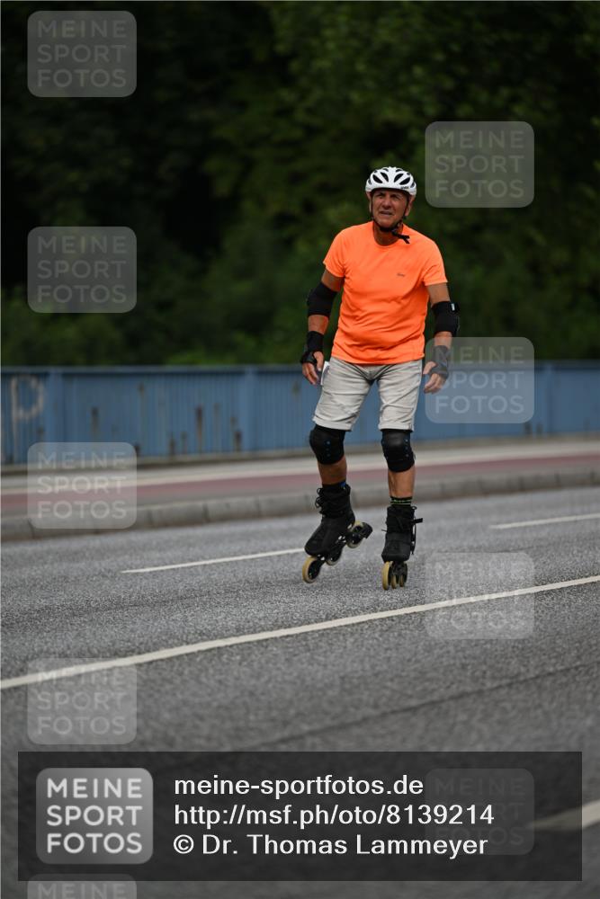 29.06.2025 - hella hamburg halbmarathon Dr. Thomas Lammeyer http://msf.ph/oto/8139214 29.06.2025 09:04:43 Kennedybrücke  meine-sportfotos.de