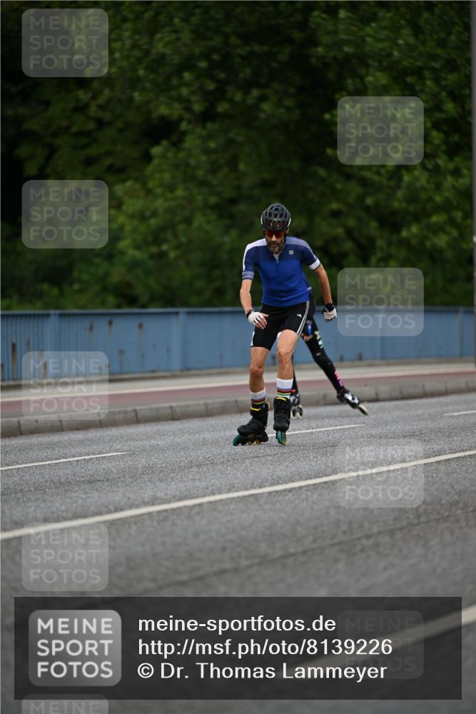 29.06.2025 - hella hamburg halbmarathon Dr. Thomas Lammeyer http://msf.ph/oto/8139226 29.06.2025 09:04:52 Kennedybrücke  meine-sportfotos.de