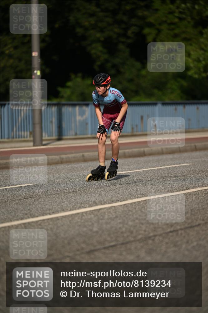 29.06.2025 - hella hamburg halbmarathon Dr. Thomas Lammeyer http://msf.ph/oto/8139234 29.06.2025 08:55:56 Kennedybrücke  meine-sportfotos.de