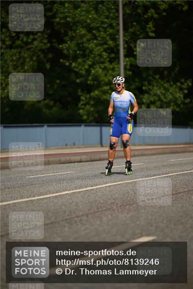29.06.2025 - hella hamburg halbmarathon Dr. Thomas Lammeyer http://msf.ph/oto/8139246 29.06.2025 08:56:02 Kennedybrücke  meine-sportfotos.de