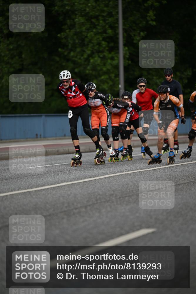 29.06.2025 - hella hamburg halbmarathon Dr. Thomas Lammeyer http://msf.ph/oto/8139293 29.06.2025 08:56:49 Kennedybrücke  meine-sportfotos.de