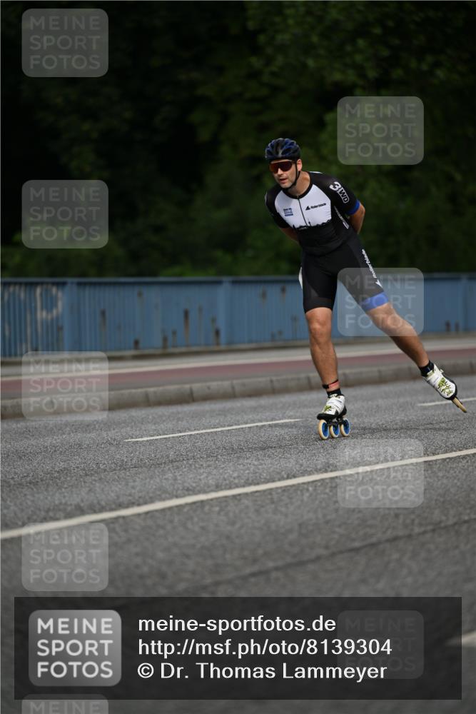 29.06.2025 - hella hamburg halbmarathon Dr. Thomas Lammeyer http://msf.ph/oto/8139304 29.06.2025 08:56:52 Kennedybrücke  meine-sportfotos.de