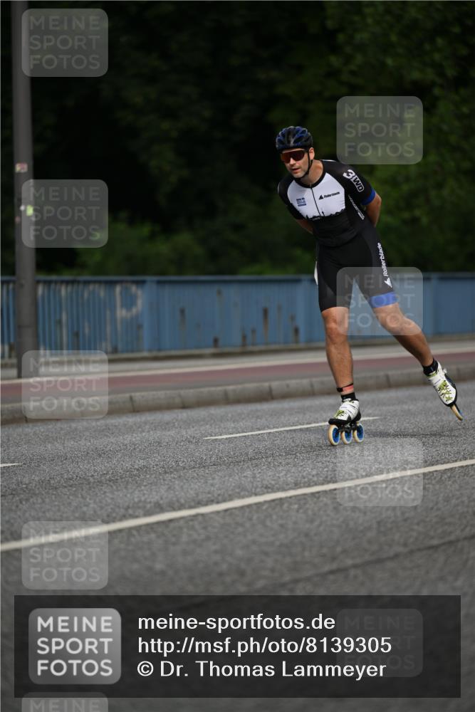 29.06.2025 - hella hamburg halbmarathon Dr. Thomas Lammeyer http://msf.ph/oto/8139305 29.06.2025 08:56:52 Kennedybrücke  meine-sportfotos.de