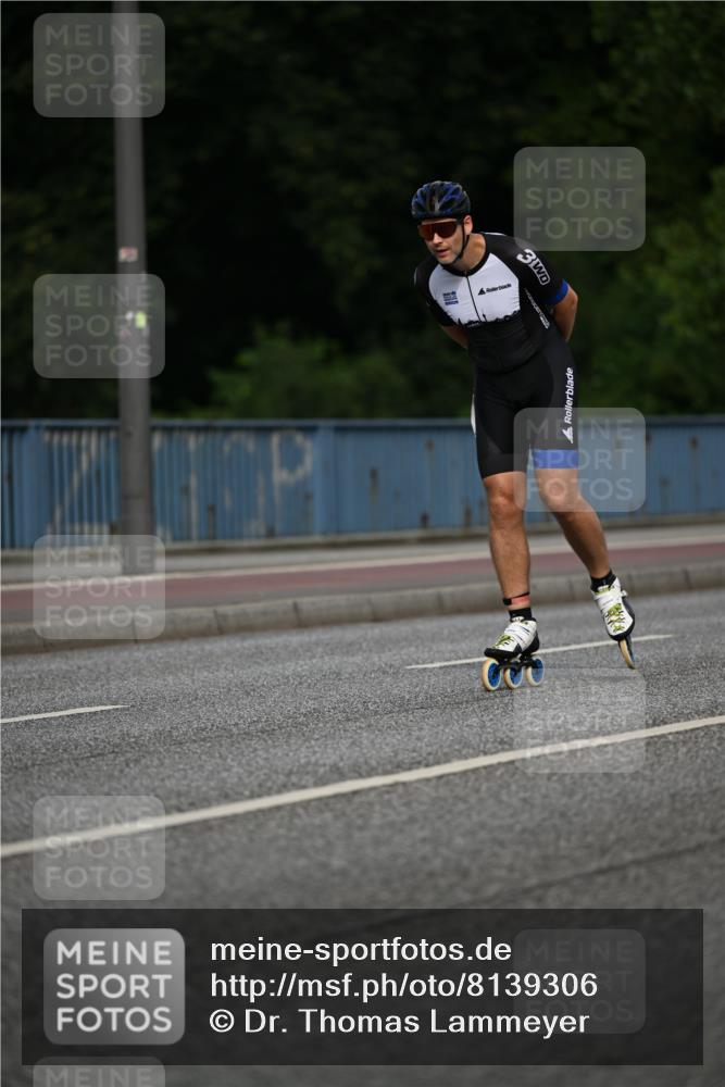 29.06.2025 - hella hamburg halbmarathon Dr. Thomas Lammeyer http://msf.ph/oto/8139306 29.06.2025 08:56:52 Kennedybrücke  meine-sportfotos.de
