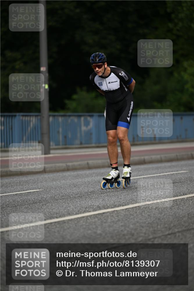 29.06.2025 - hella hamburg halbmarathon Dr. Thomas Lammeyer http://msf.ph/oto/8139307 29.06.2025 08:56:53 Kennedybrücke  meine-sportfotos.de